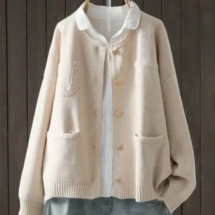 Marcela - Elegant Cardigan